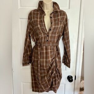 NWOT CASUAL CHIC PLAID FLANNEL DRESS WITH RUCHING